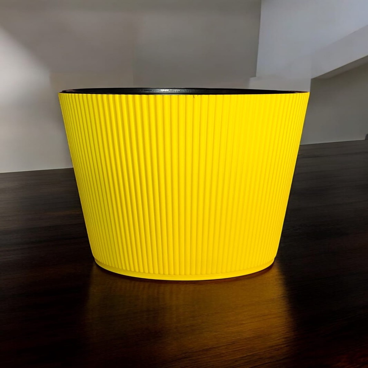 Plastic Round Pot 10-inch Yellow – My Garden Store